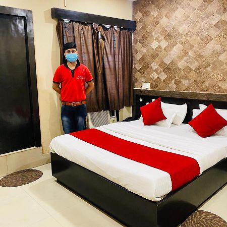Hotel The Avenue Gamharia Buitenkant foto