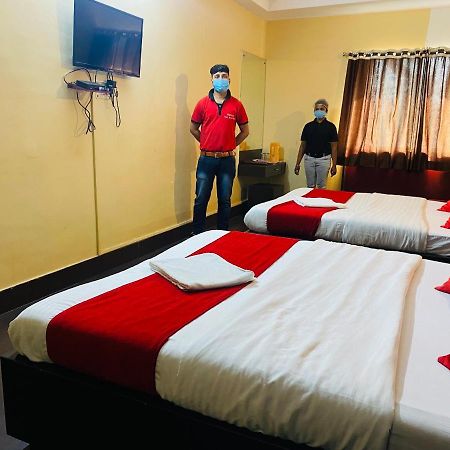 Hotel The Avenue Gamharia Buitenkant foto