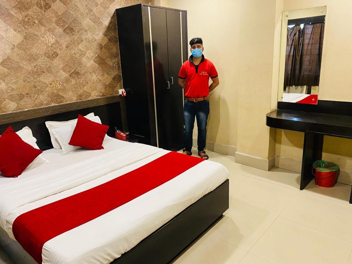 Hotel The Avenue Gamharia Buitenkant foto