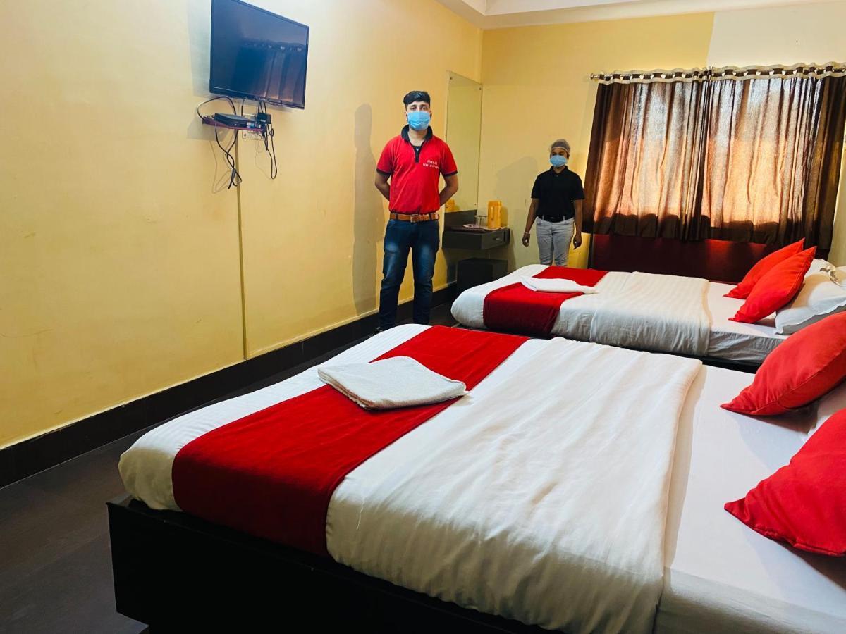 Hotel The Avenue Gamharia Buitenkant foto