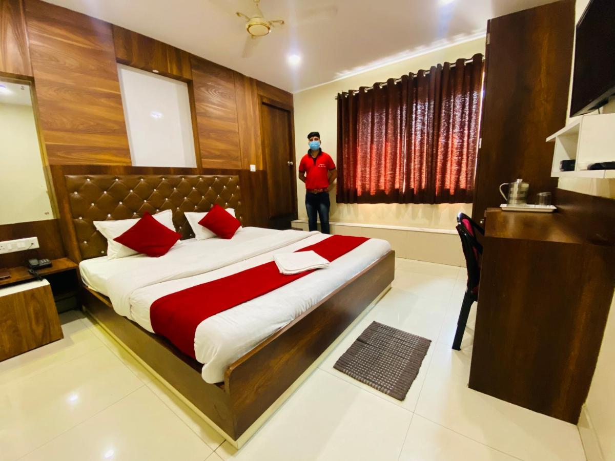 Hotel The Avenue Gamharia Buitenkant foto