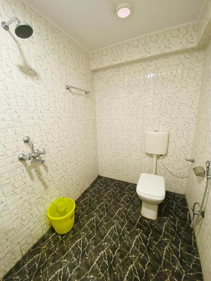 Hotel The Avenue Gamharia Buitenkant foto