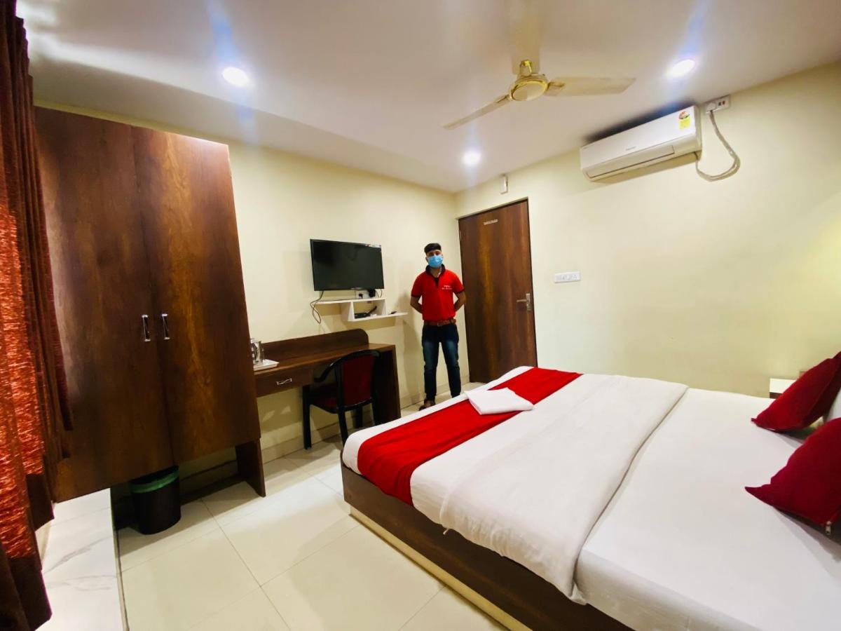 Hotel The Avenue Gamharia Buitenkant foto