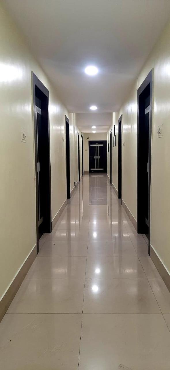 Hotel The Avenue Gamharia Buitenkant foto